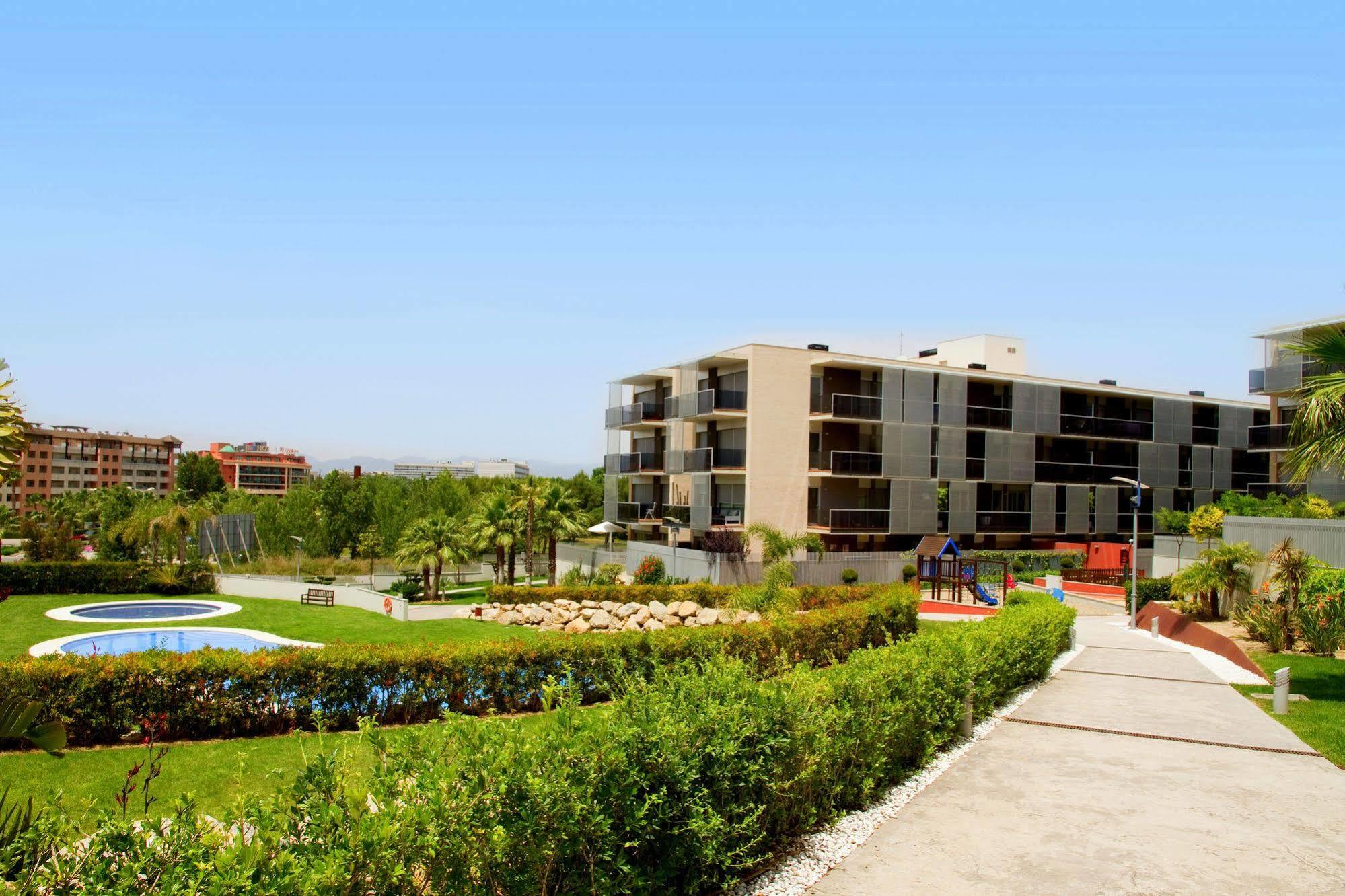 Paradise Village Litoral Costa Dorada Salou Exterior foto